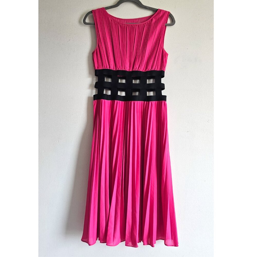 Gisele Pleated Sleeveless A-Line Midi Dress with Dust Bag S Hot Pink - Picture 2 of 10